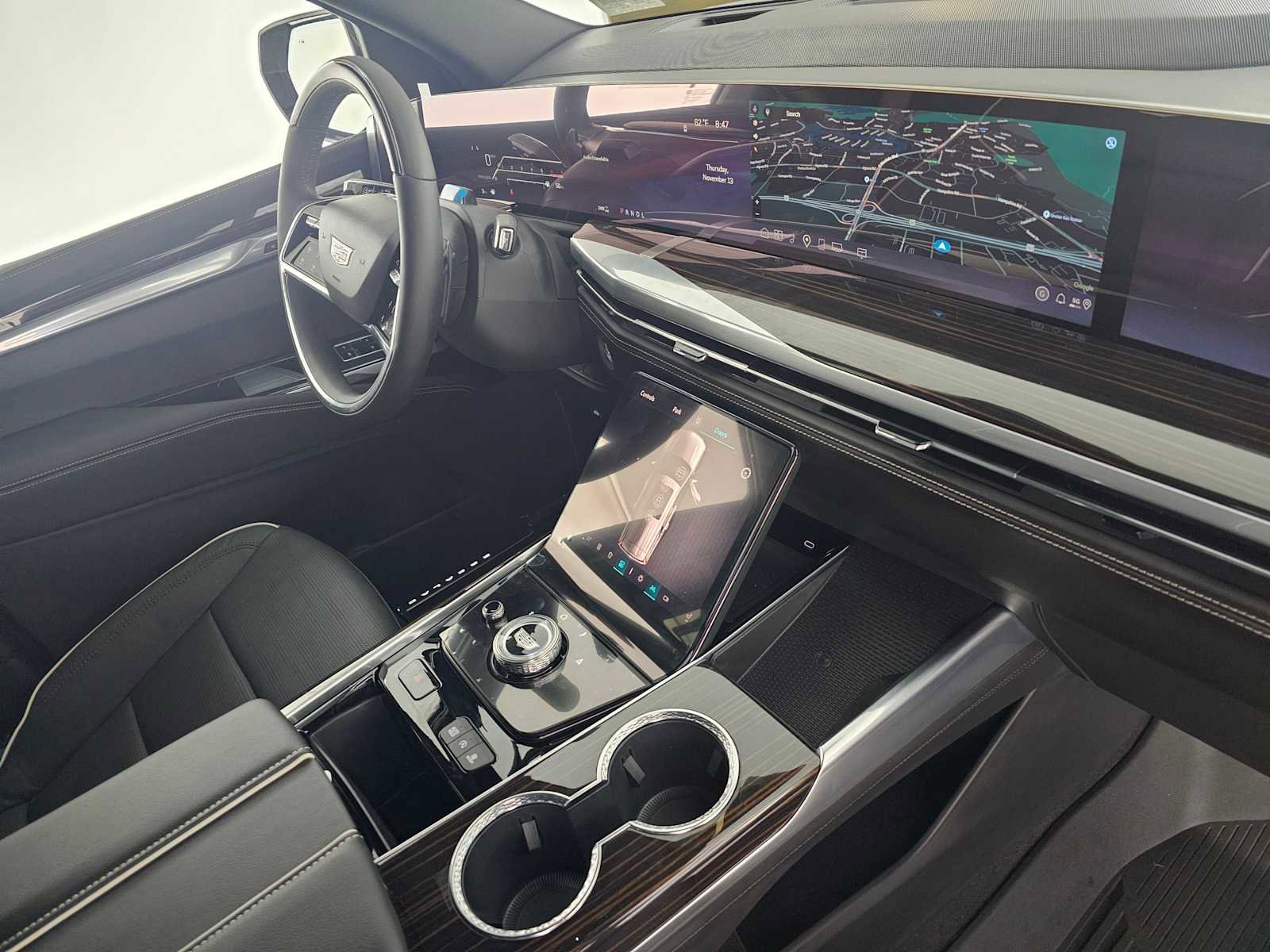 New 2026 Cadillac Escalade ESV Luxury image 11