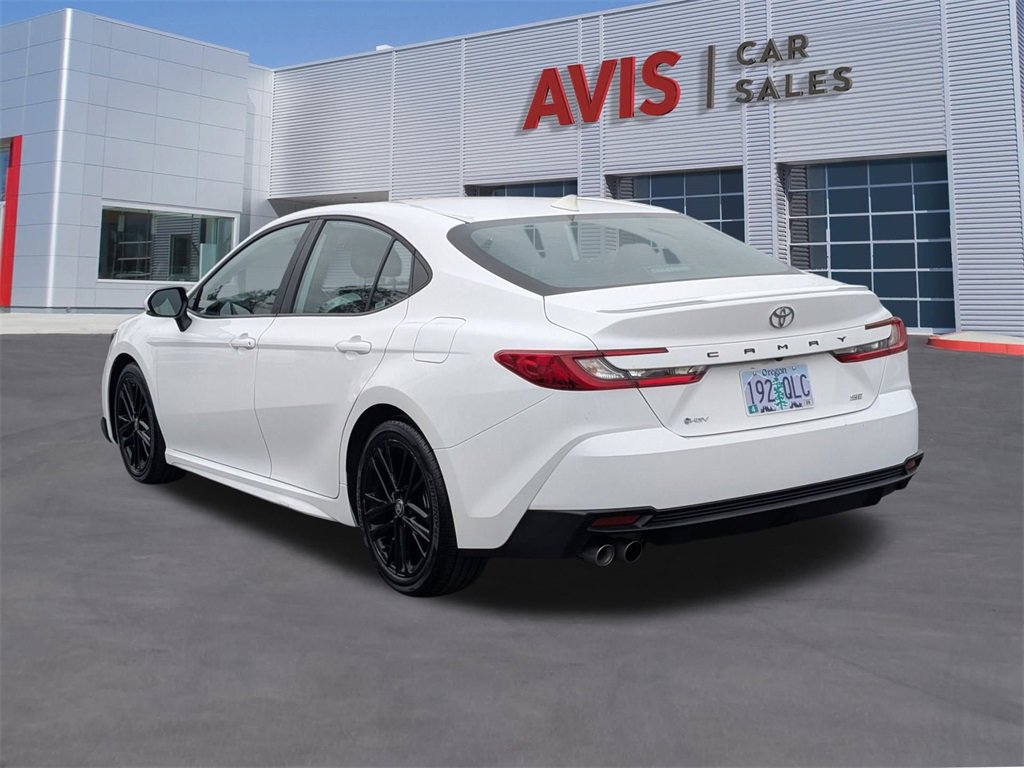 Used 2025 Toyota Camry LE image 9