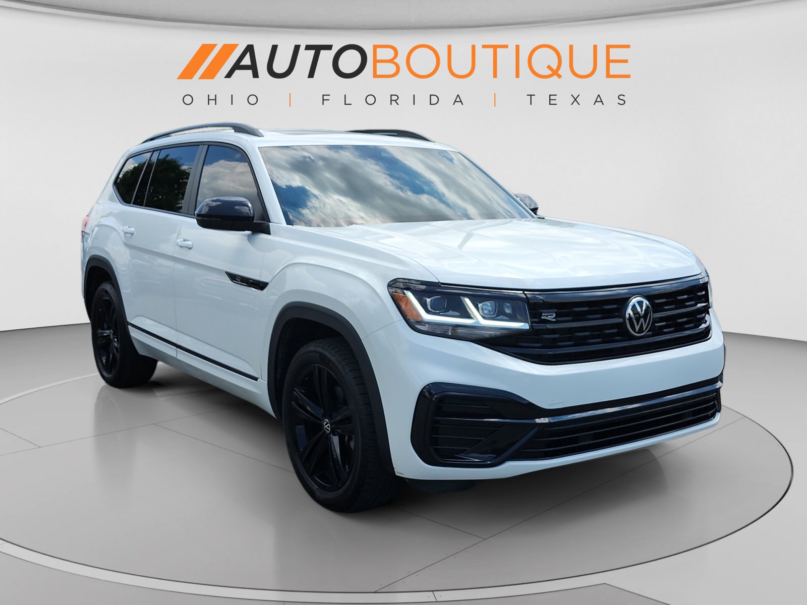 Used 2022 Volkswagen Atlas SEL R-Line AWD/4WD image 7