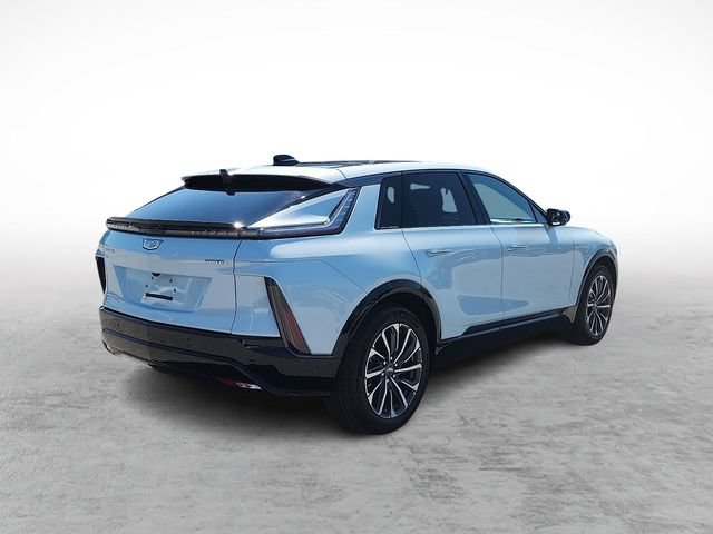 Certified 2024 Cadillac Lyriq Sport AWD/4WD image 4