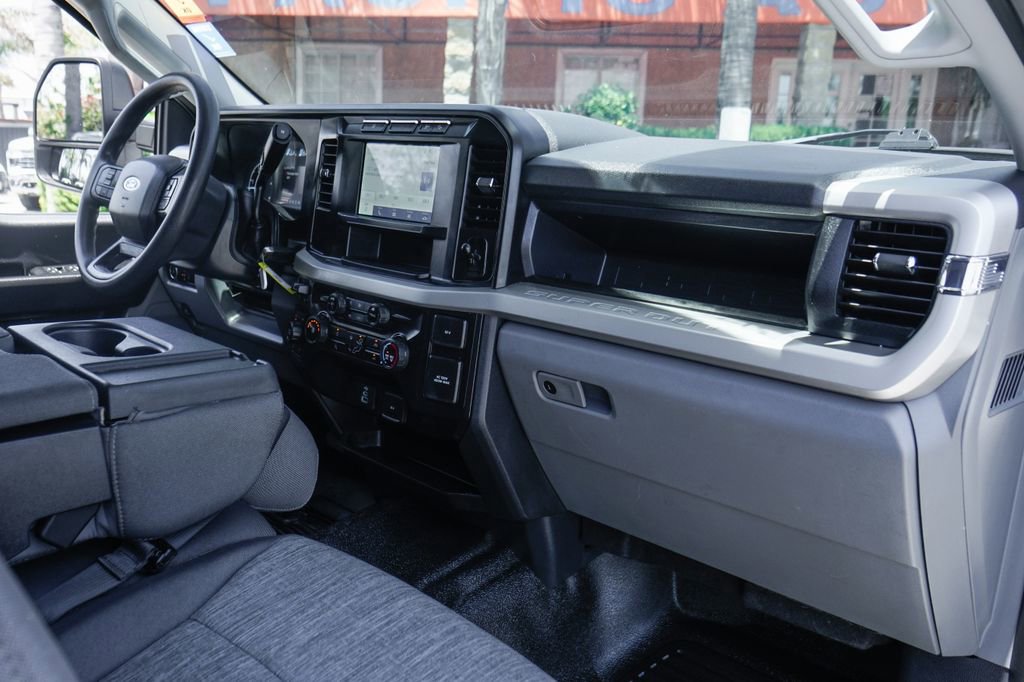 Used 2023 Ford F350 XL w/ XL Driver Assist Package AWD/4WD image 35