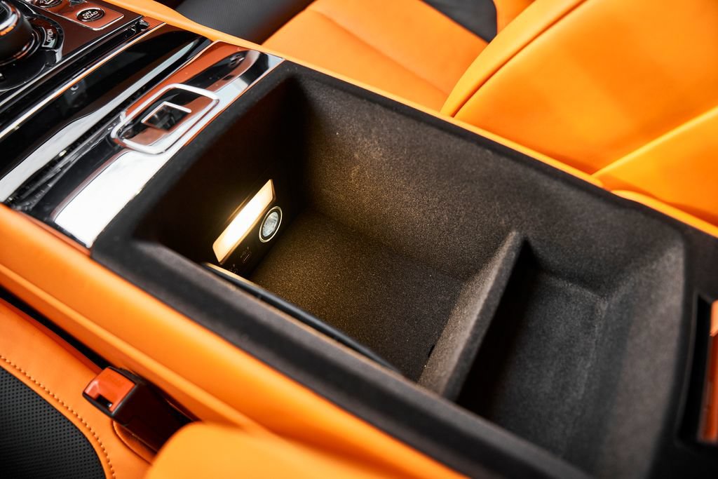 Used 2025 Rolls-Royce Cullinan AWD/4WD image 76