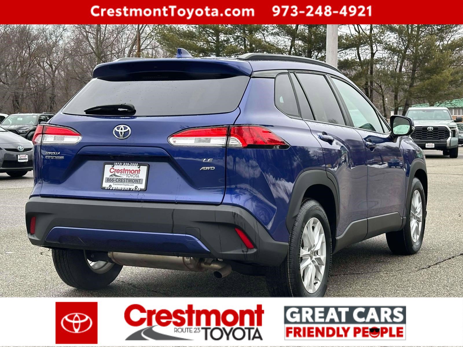 Certified 2023 Toyota Corolla Cross LE w/ Moonroof Package image 3