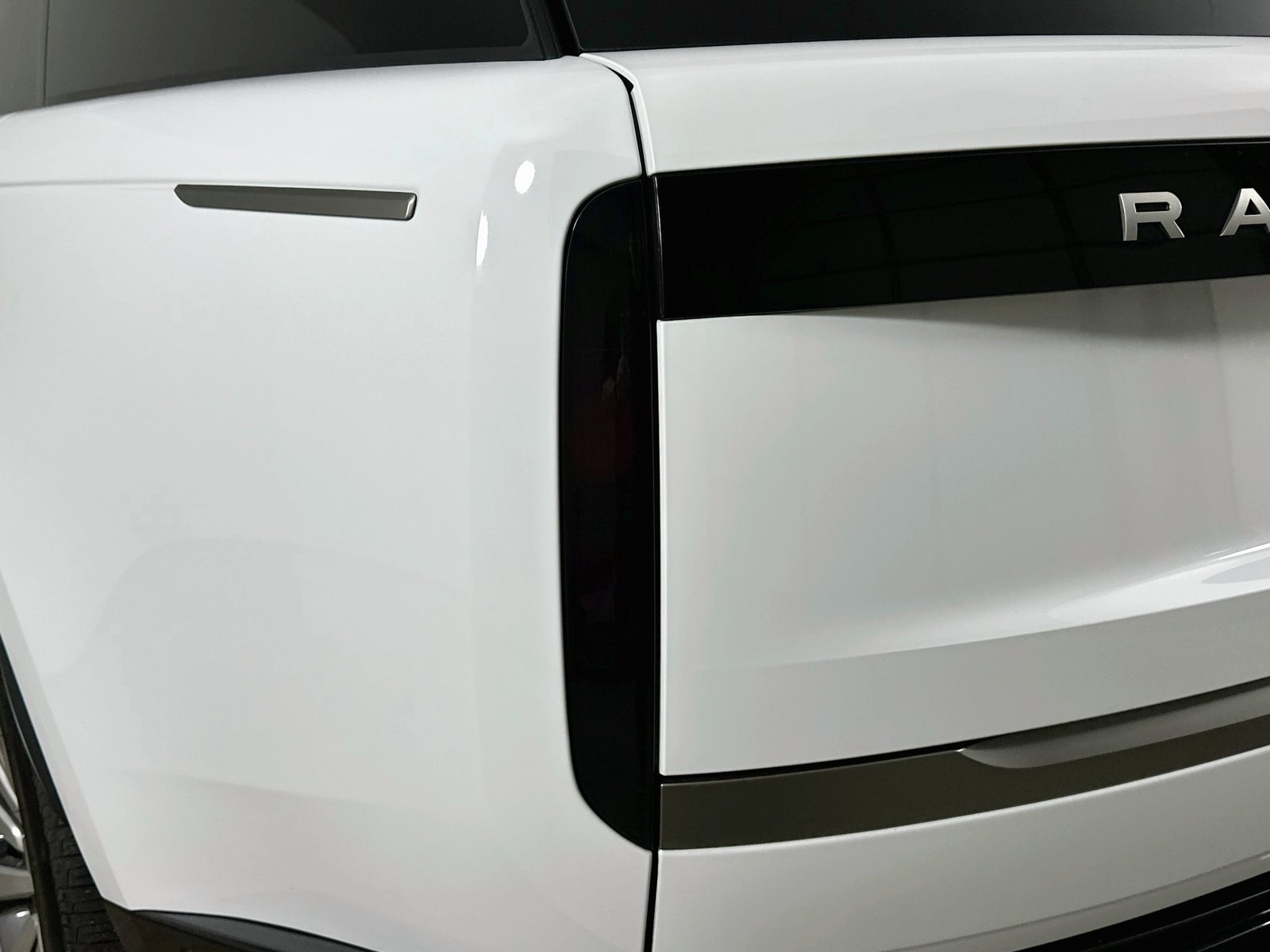 New 2026 Land Rover Range Rover SE AWD/4WD image 12