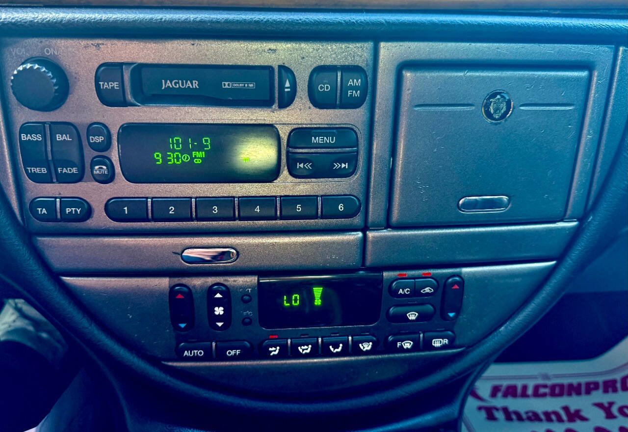 Used 2001 Jaguar S-TYPE 4.0 image 32