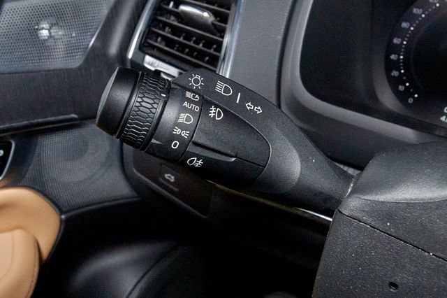 Certified 2023 Volvo XC90 B6 Ultimate w/ Protection Package Premier image 13