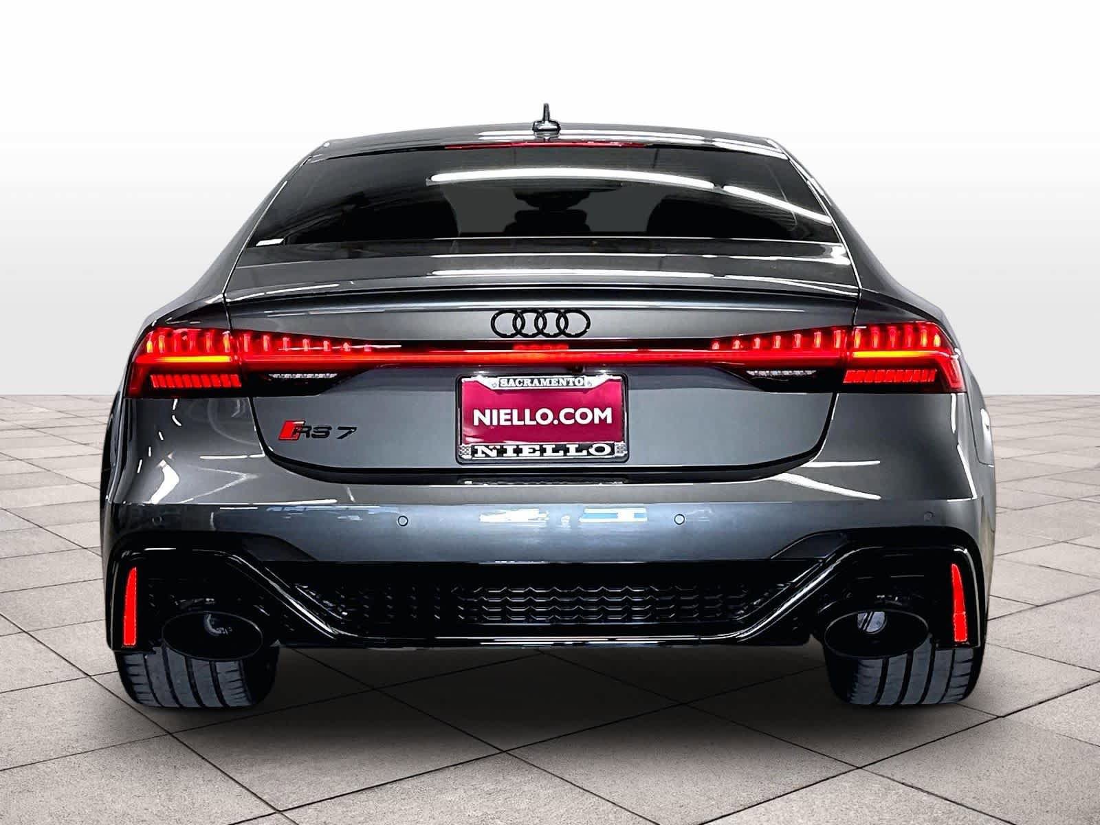 Used 2026 Audi RS 7 Performance AWD/4WD image 7