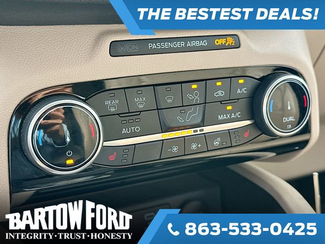 Used 2022 Ford Escape SEL image 16