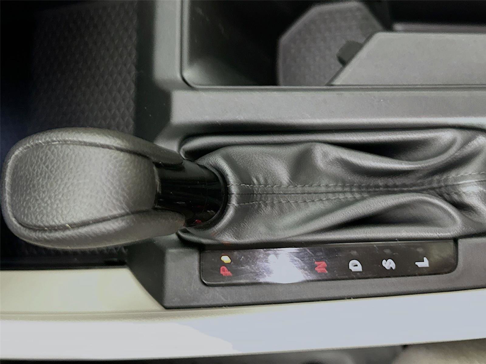Certified 2025 Honda Accord SE image 15