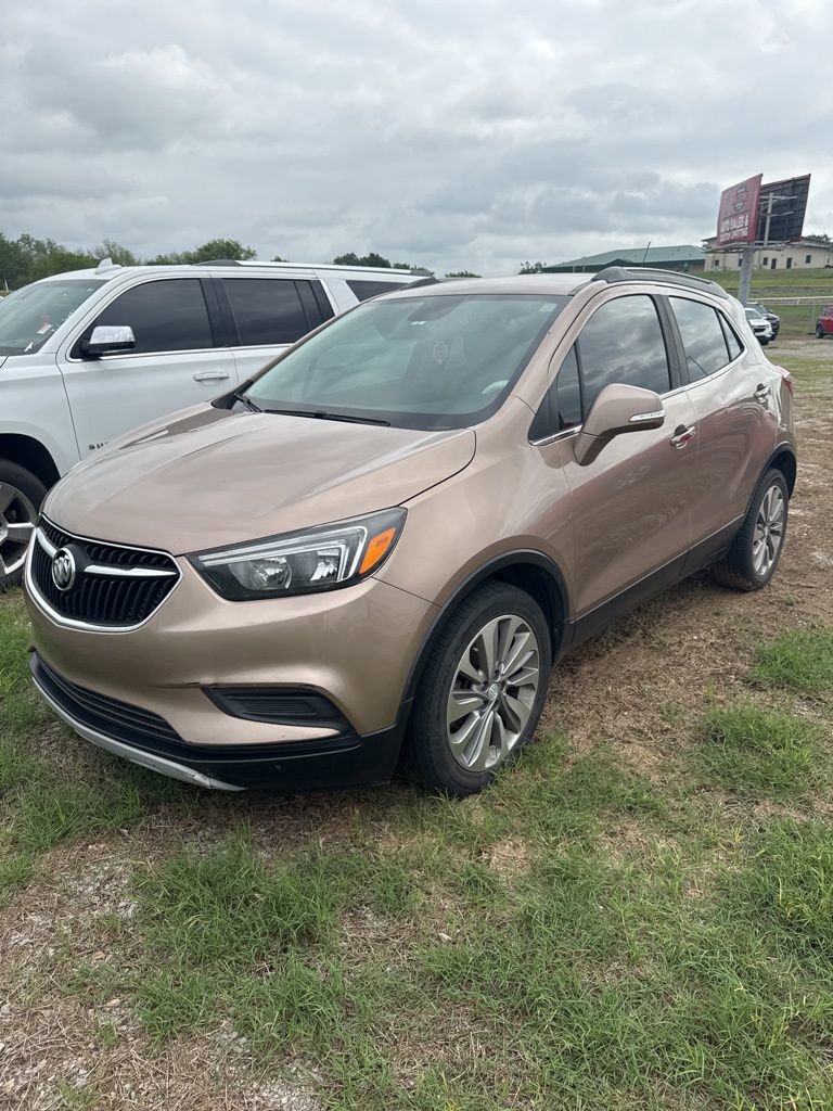 Used 2018 Buick Encore Preferred FWD image 1