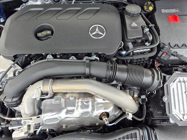 New 2026 Mercedes-Benz GLB 250 image 15