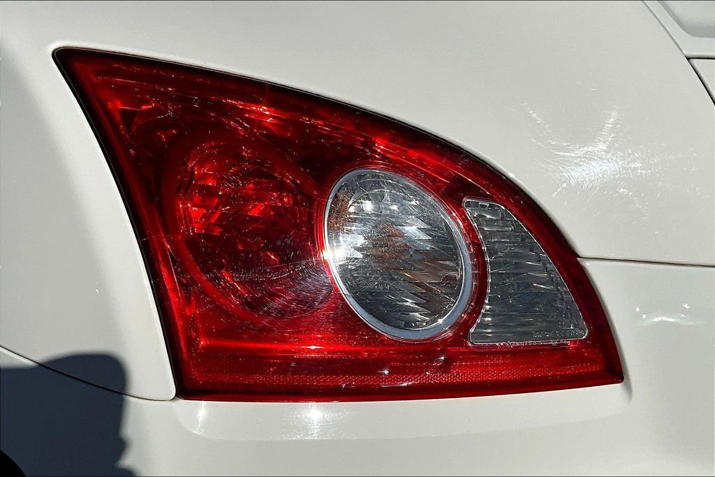 Used 2004 Chrysler Crossfire Coupe image 27