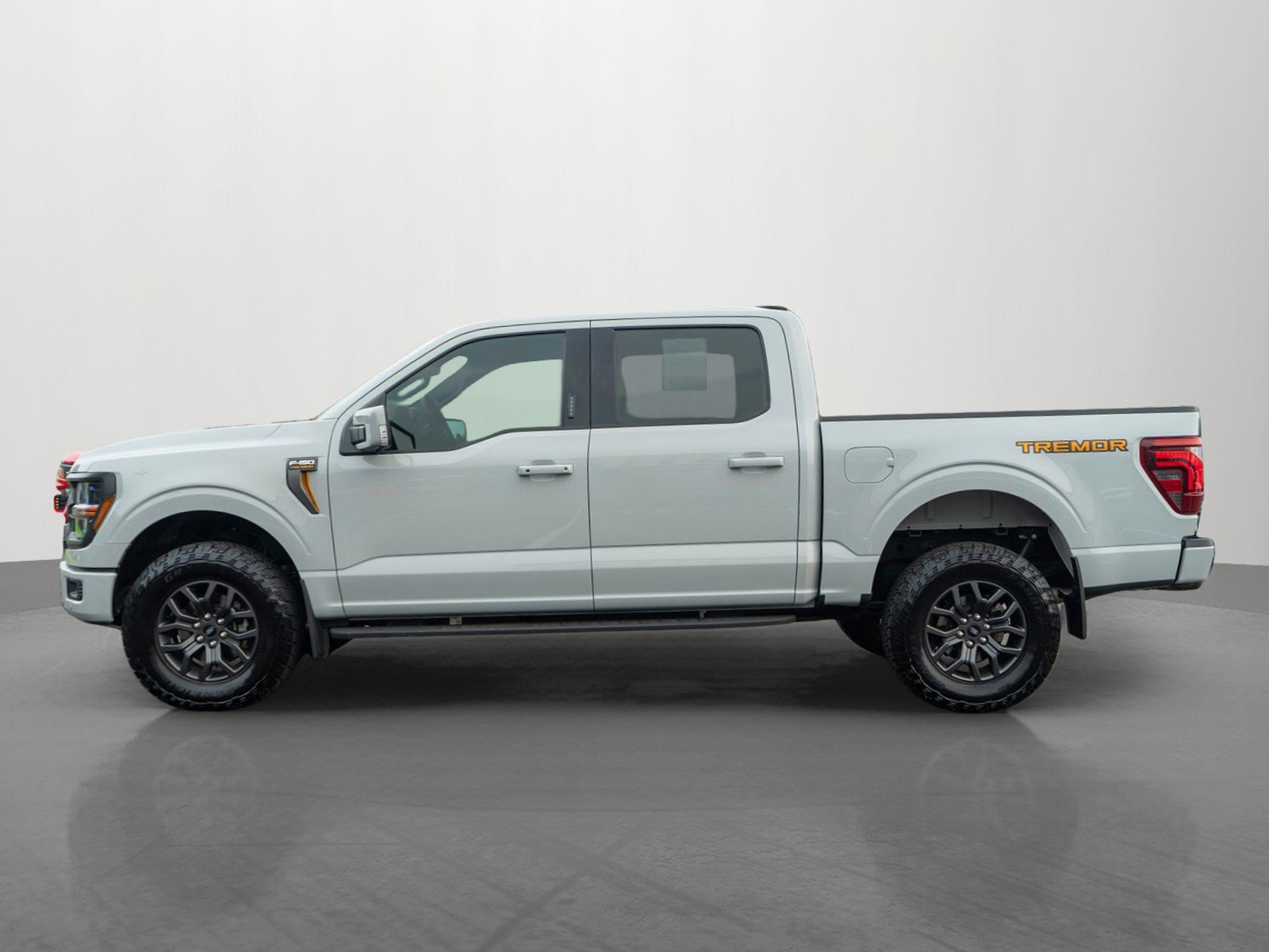 Used 2024 Ford F150 Tremor w/ Tow/Haul Package AWD/4WD image 4