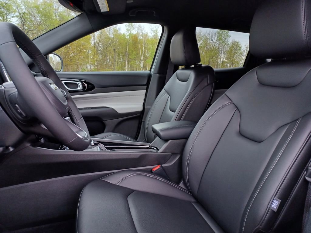 New 2026 Jeep Compass Limited AWD/4WD image 11