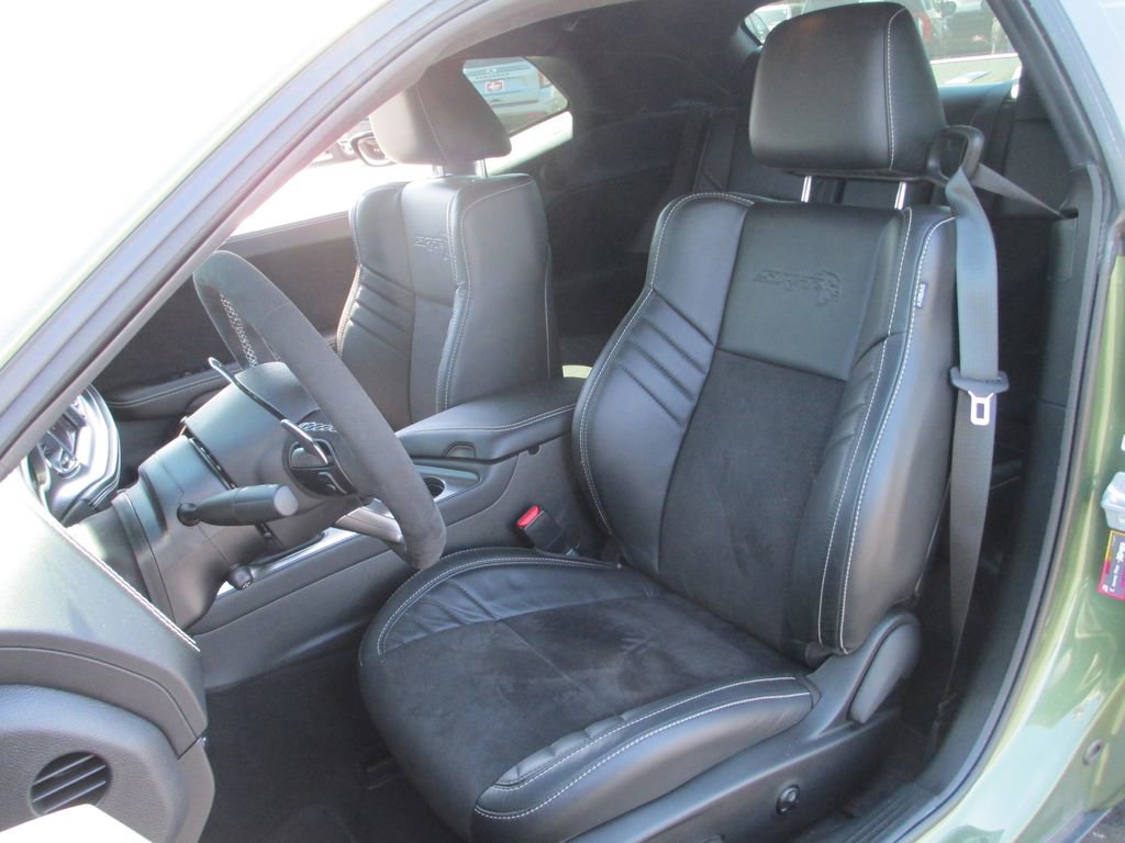Used 2022 Dodge Challenger SRT Super Stock RWD image 17