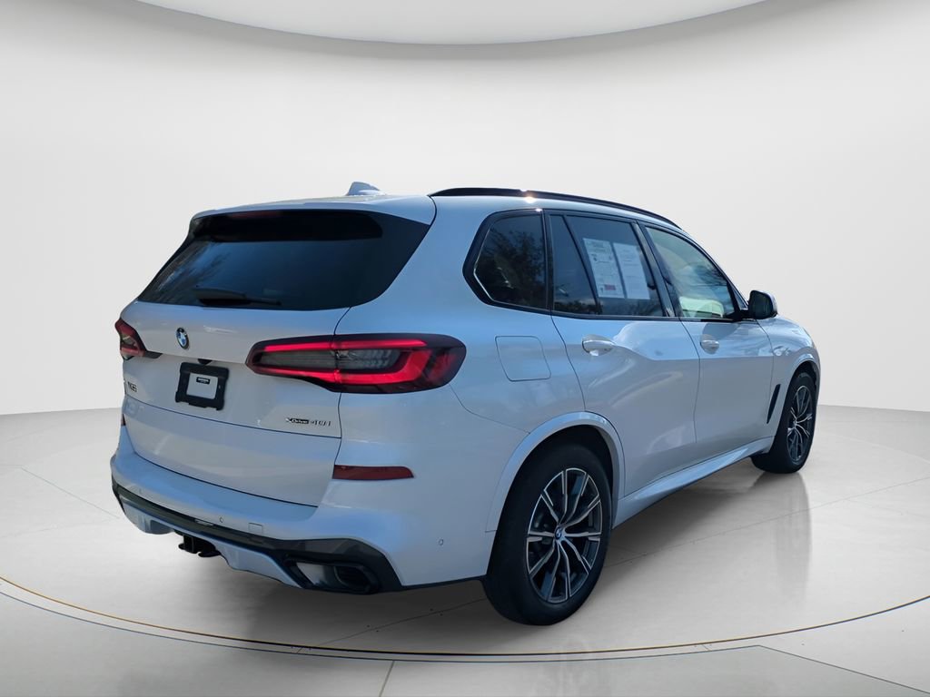 Certified 2023 BMW X5 xDrive40i w/ M Sport Package image 5