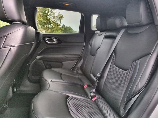 New 2026 Jeep Compass Latitude image 14
