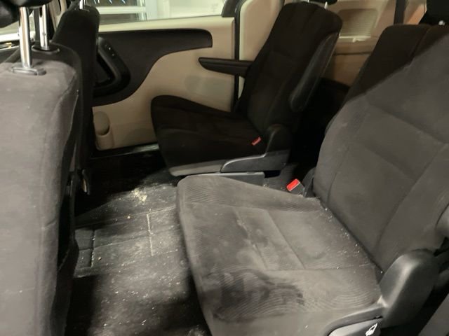 Used 2014 Dodge Grand Caravan SE image 14