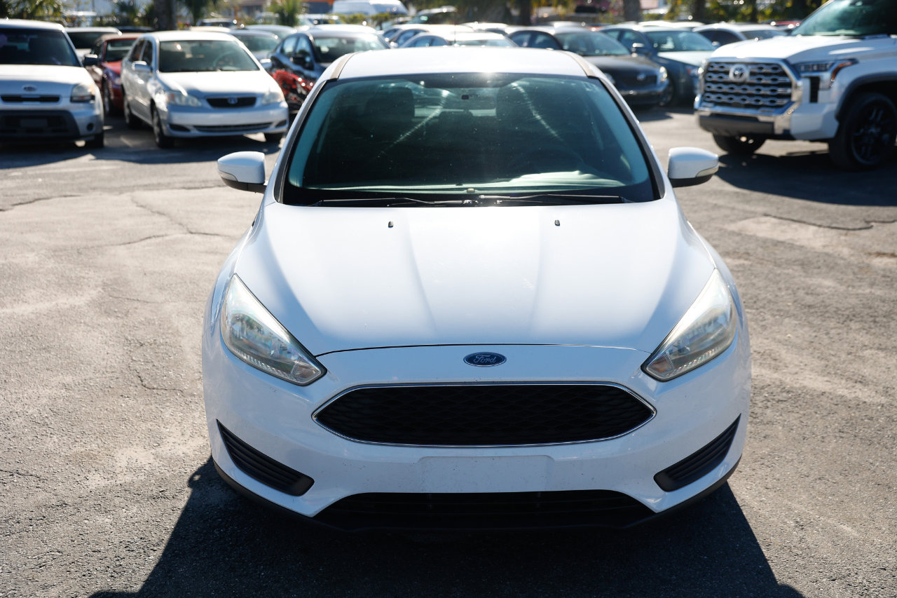 Used 2015 Ford Focus SE image 19