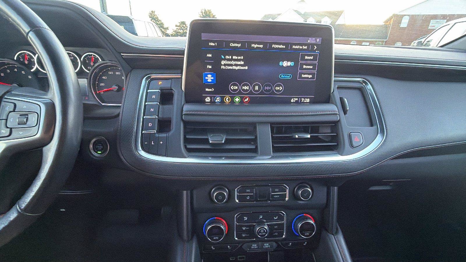 Used 2021 Chevrolet Tahoe RST w/ Luxury Package RWD image 34
