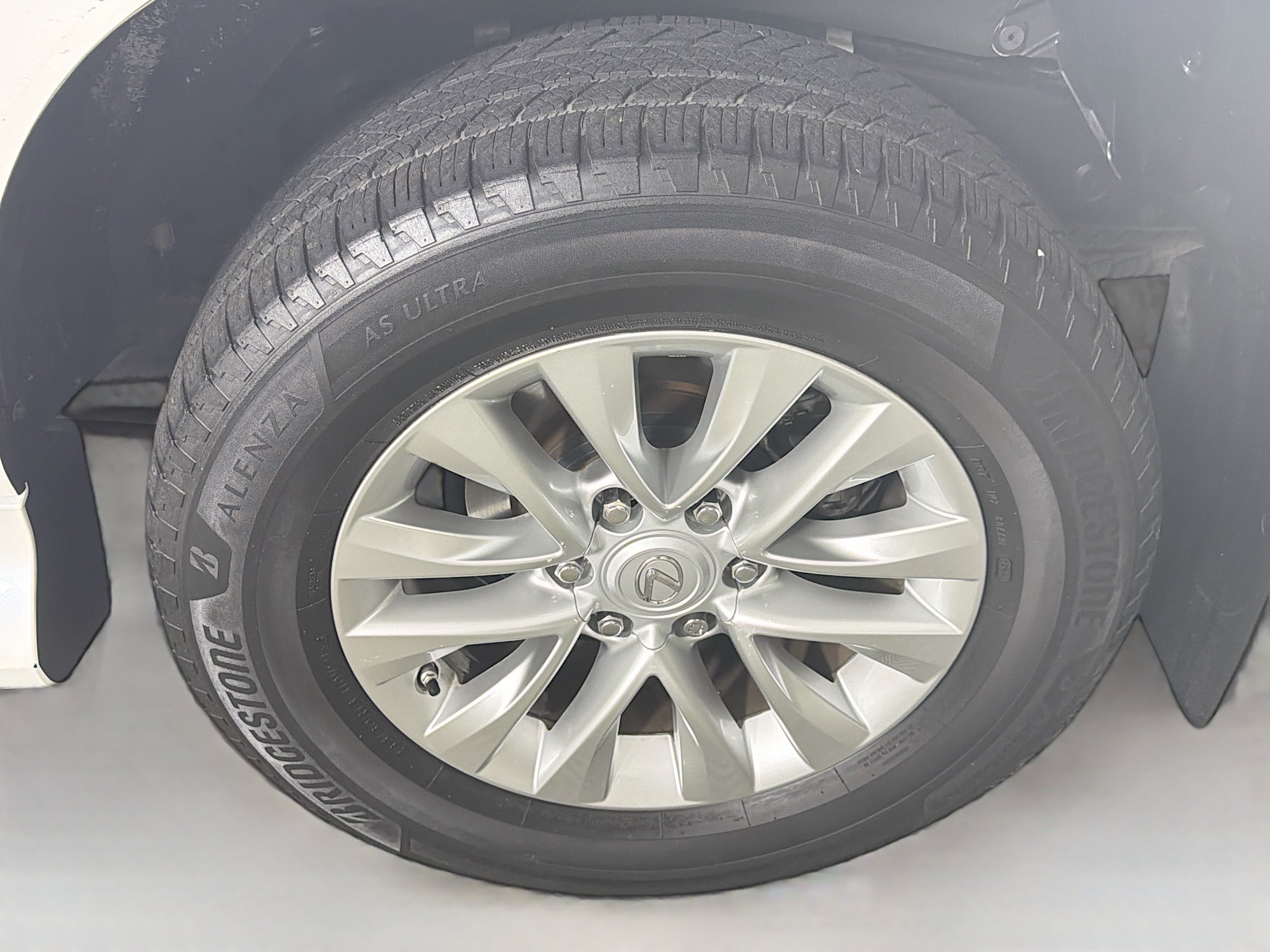 Used 2018 Lexus GX 460 Premium w/ Premium Package AWD/4WD image 11