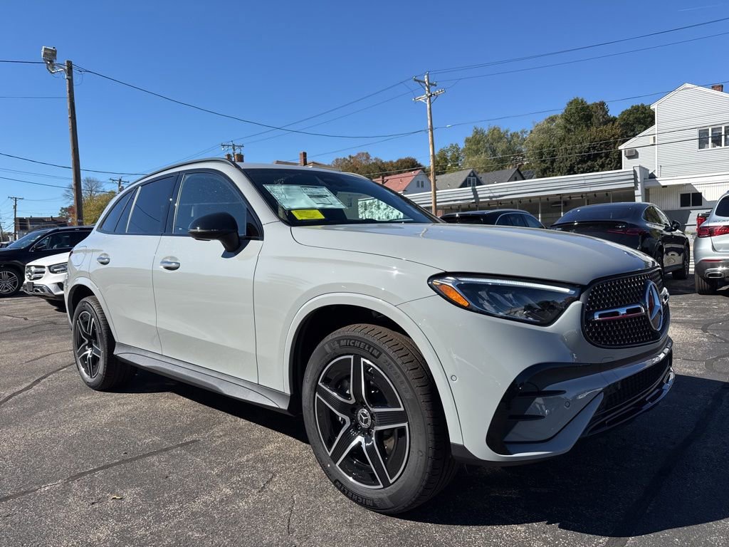 New 2026 Mercedes-Benz GLC 300 4MATIC image 1