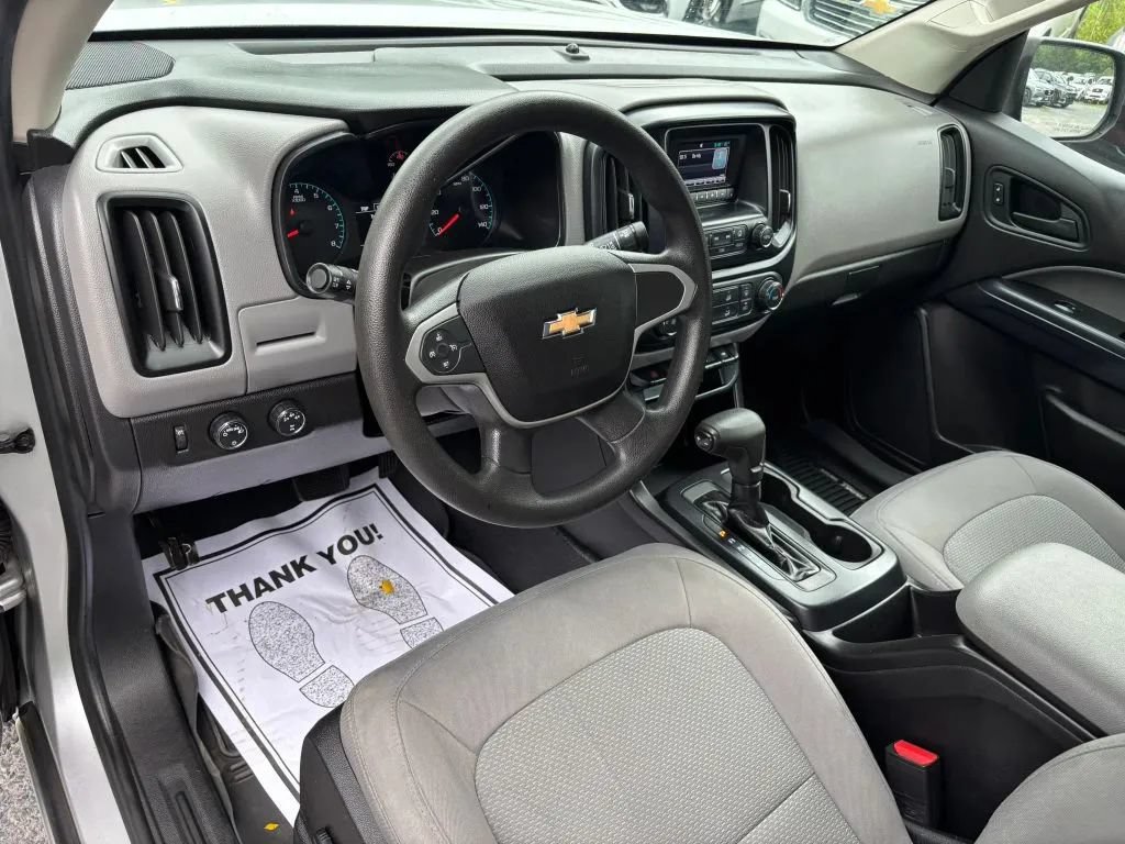 Used 2016 Chevrolet Colorado W/T w/ WT Convenience Package AWD/4WD image 2
