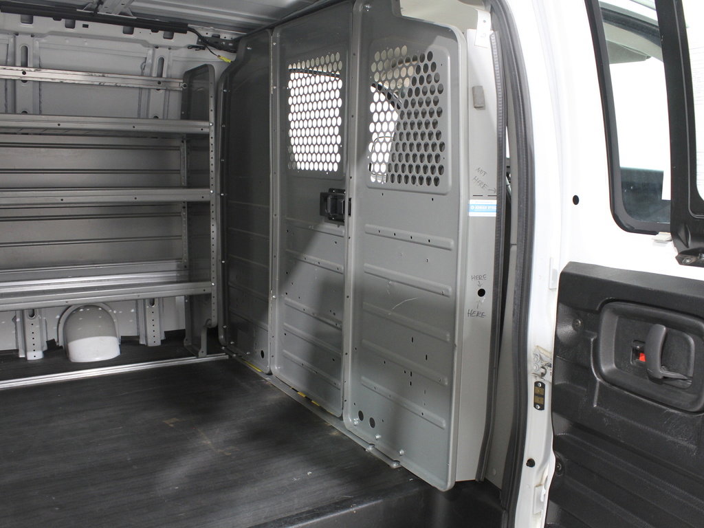 Used 2019 Chevrolet Express 2500 w/ Driver Convenience Package image 14