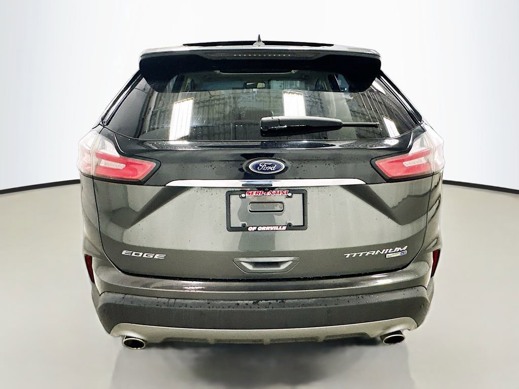 Used 2019 Ford Edge Titanium w/ Cold Weather Package AWD/4WD image 7