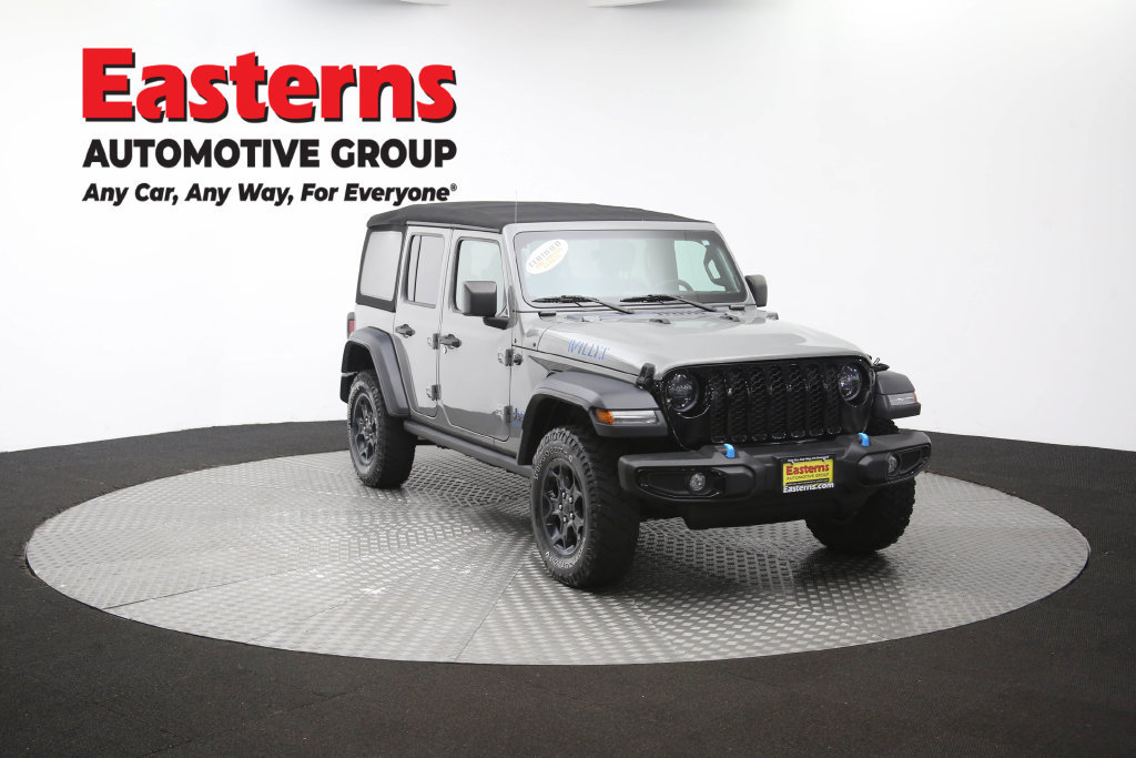 Used 2023 Jeep Wrangler Unlimited w/ Cold Weather Group AWD/4WD image 54