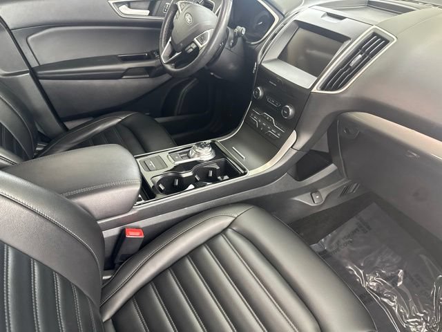 Used 2020 Ford Edge SEL w/ Convenience Package AWD/4WD image 25