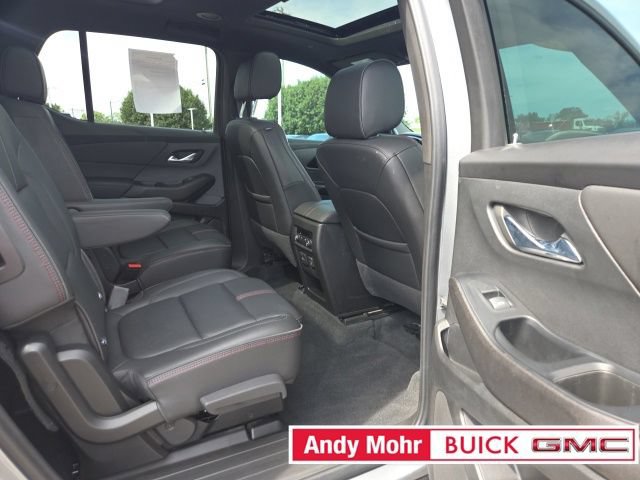 Used 2023 Chevrolet Traverse RS AWD/4WD image 52