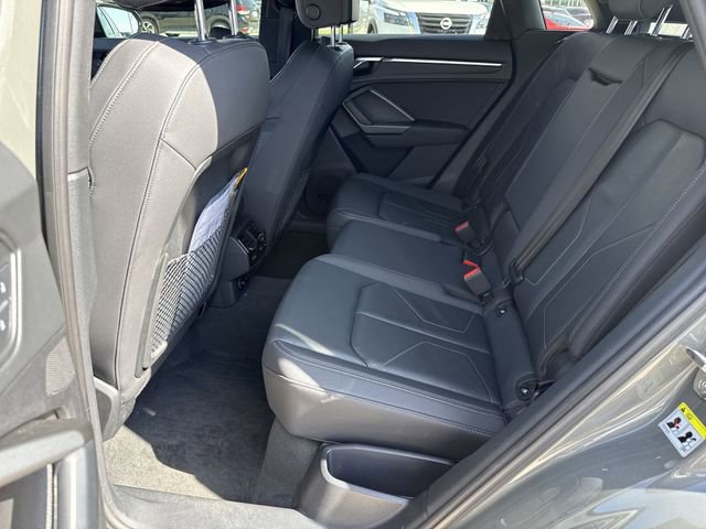 Used 2022 Audi Q3 2.0T Premium Plus image 16