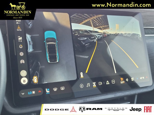 Used 2023 Rivian R1S Adventure Quad AWD/4WD image 9