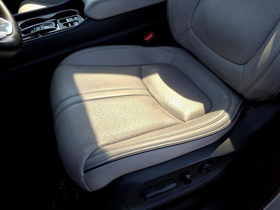 Certified 2023 Honda Pilot Elite image 17