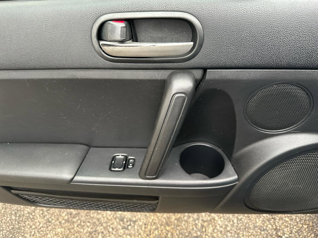 Used 2015 MAZDA MX-5 Miata Sport image 13