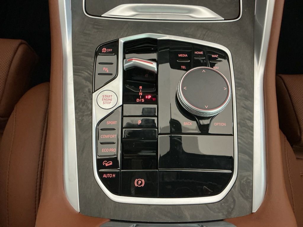 New 2026 BMW X6 xDrive40i AWD/4WD image 17