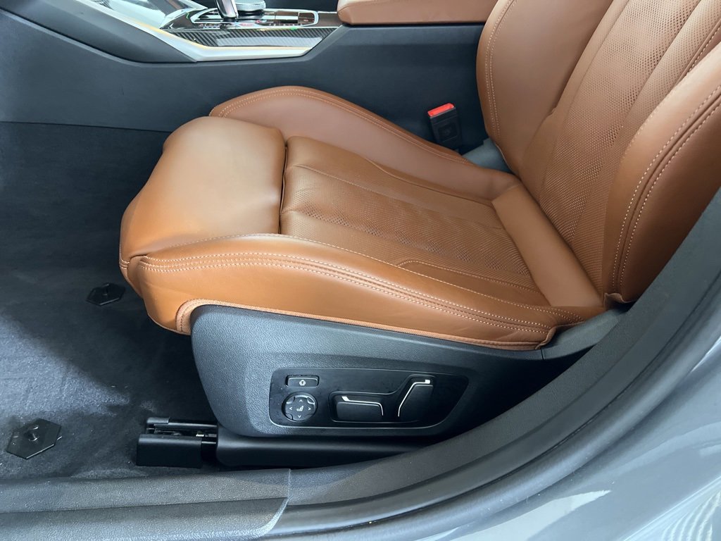 Certified 2025 BMW M3 Competition w/ Executive Package image 5