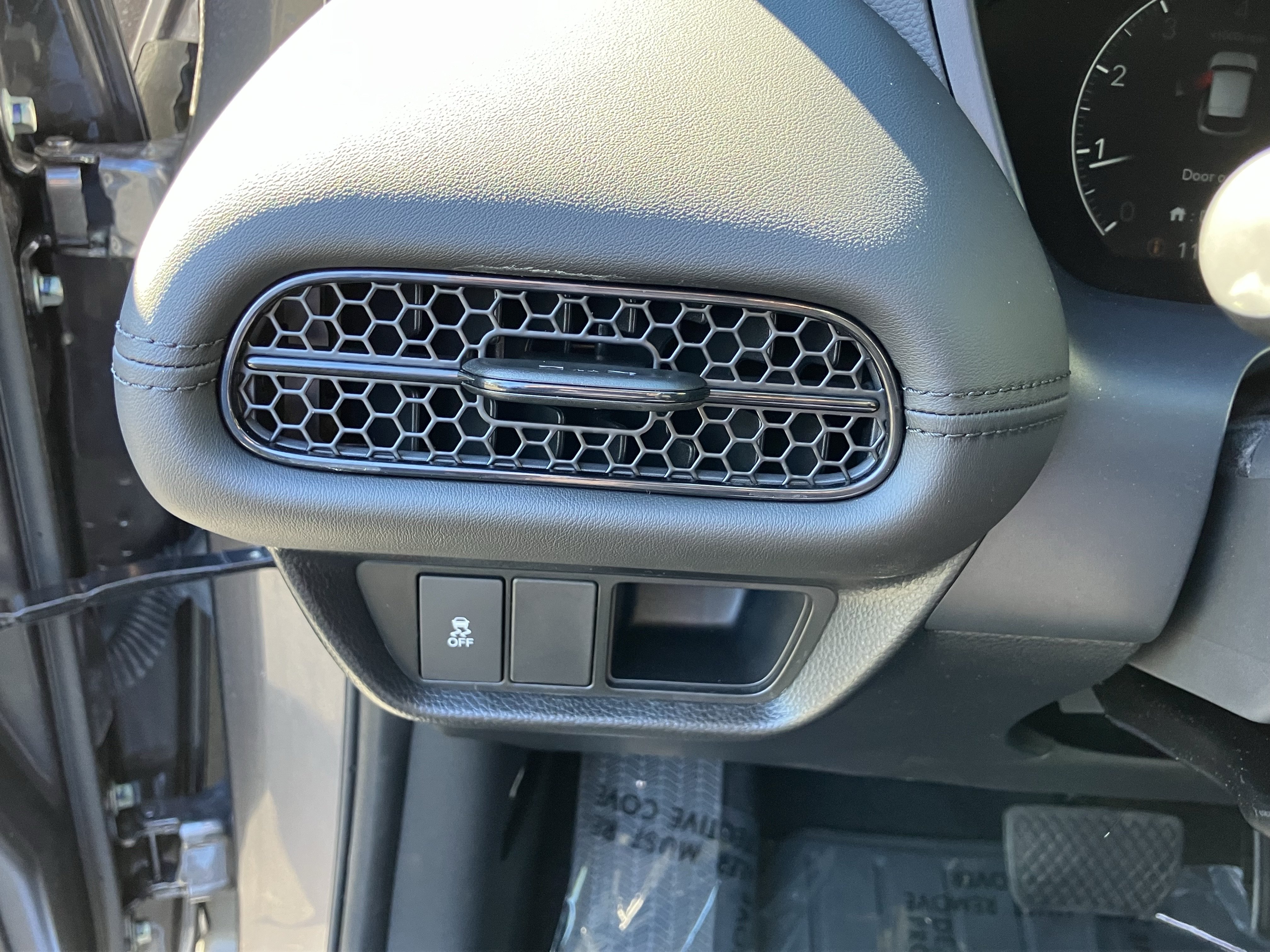 Used 2026 Honda HR-V LX image 19