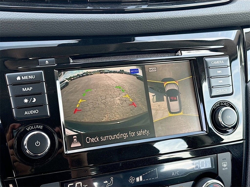 Used 2022 Nissan Rogue Sport SL w/ Premium Package image 14