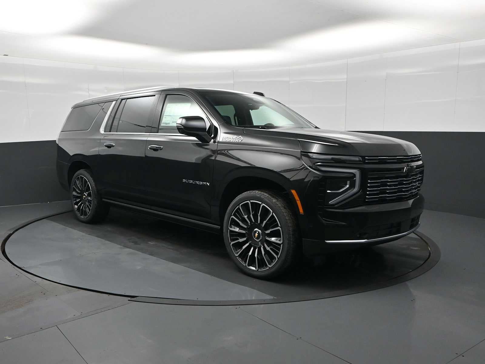 New 2026 Chevrolet Suburban High Country AWD/4WD image 2