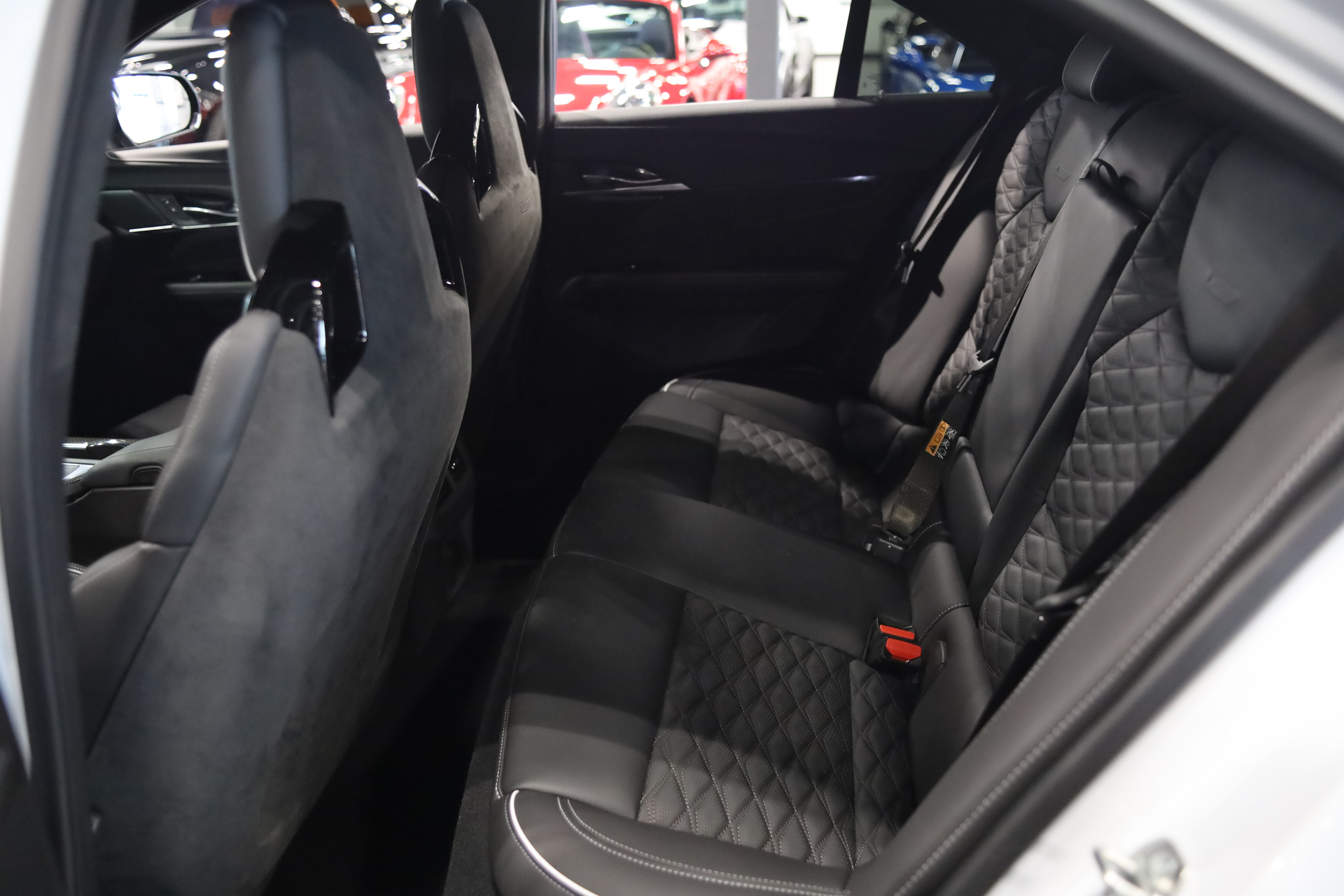 Used 2025 Cadillac CT4 V Blackwing w/ Driver Assist Package RWD image 40