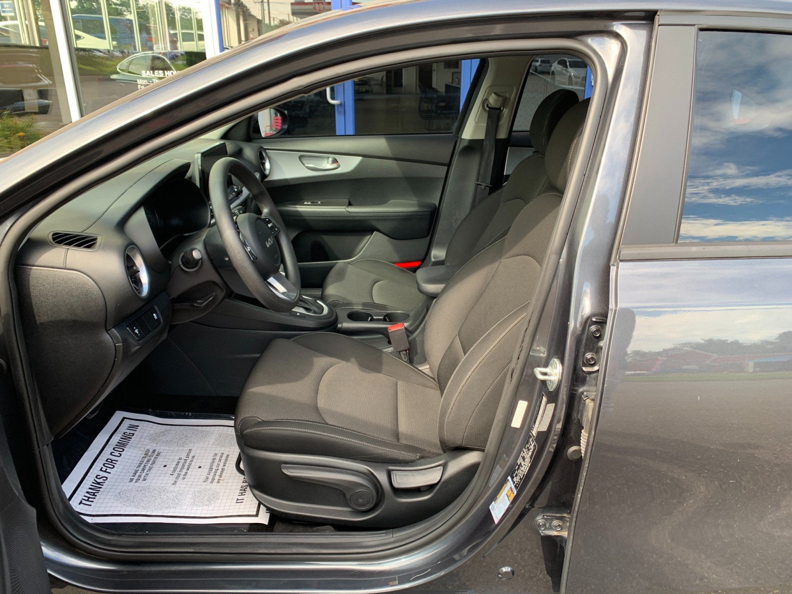Used 2023 Kia Forte LXS FWD image 10