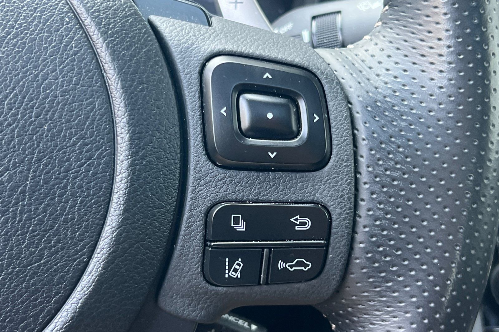 Used 2024 Lexus IS 350 F Sport w/ Navigation Package RWD image 37