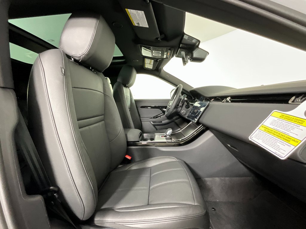 New 2026 Land Rover Range Rover Evoque Dynamic SE image 3