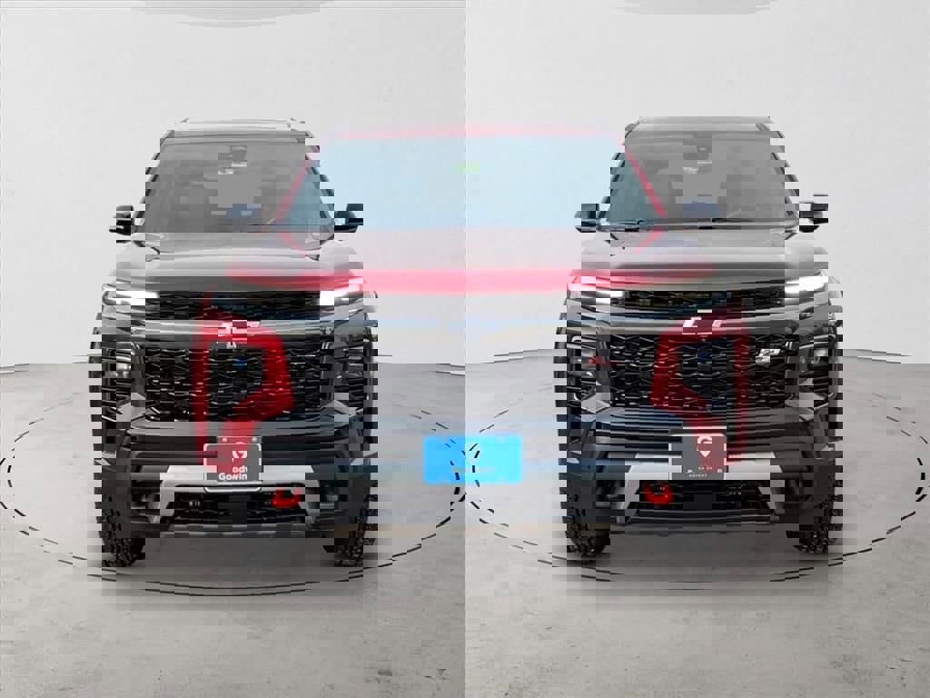 New 2026 Chevrolet Traverse Z71 w/ Driver Confidence Package image 2