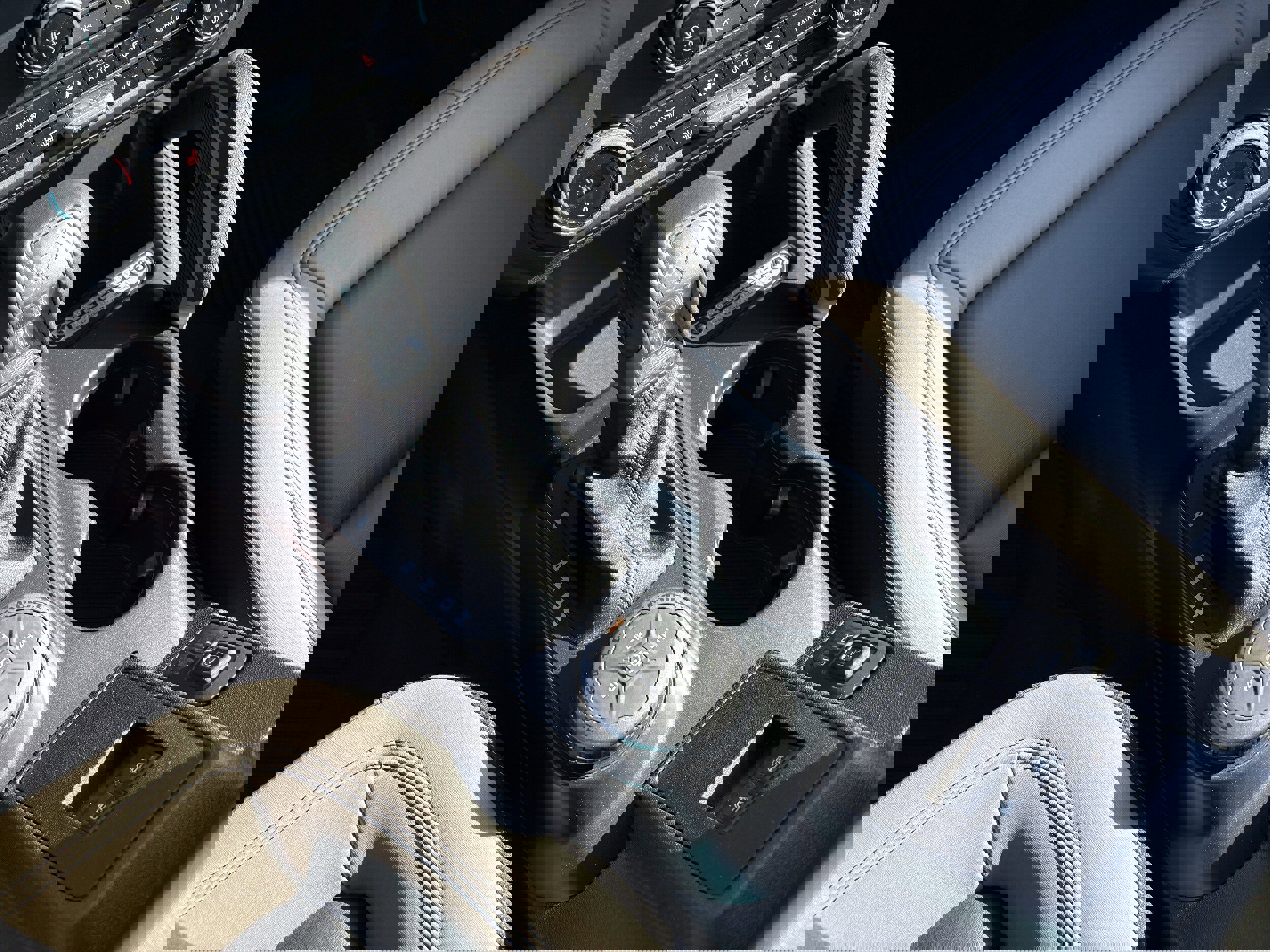 Used 2024 Ford Bronco Big Bend image 20