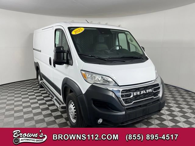 Used 2025 RAM ProMaster 2500 w/ U-Haul Equipment Group FWD image 1