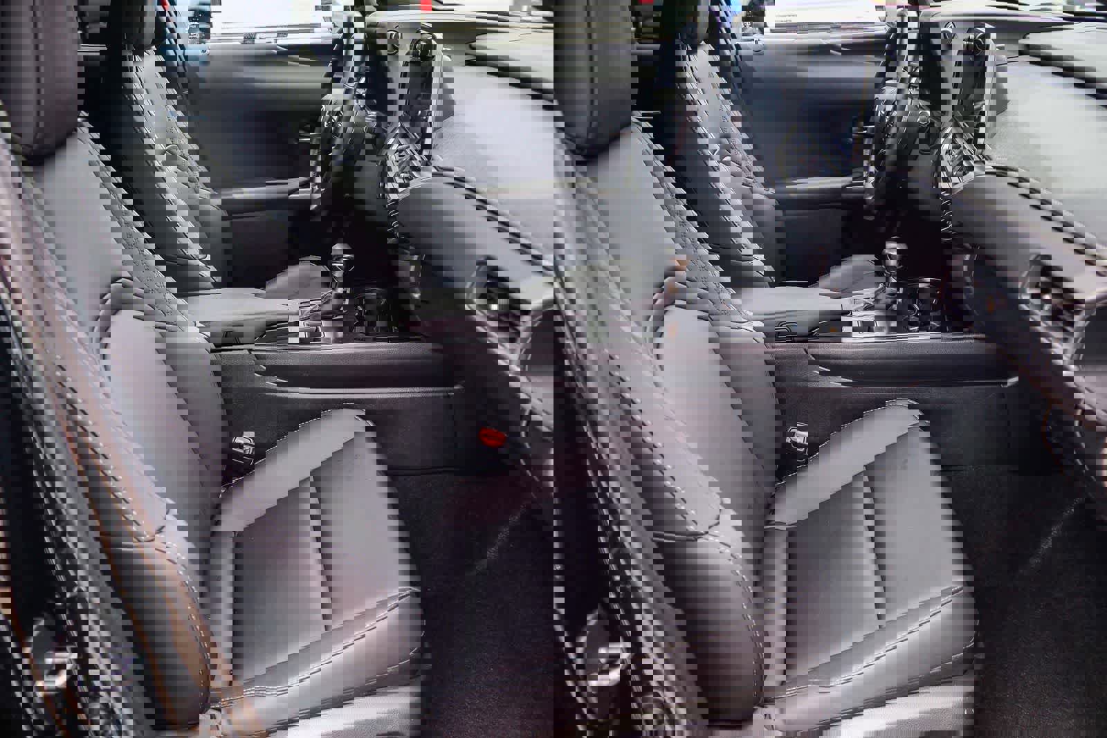 Used 2024 Lexus UX 250h FWD image 17