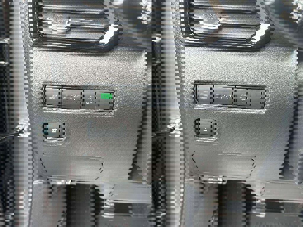 Used 2023 Nissan Sentra SV w/ All-Weather Package FWD image 17